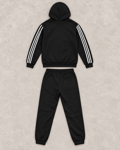 Ensemble Survêtement Noir à Bandes Blanches – Veste Zippée & Jogging